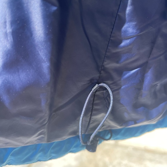 Brand new with tags Patagonia Vibrant Blue Puffer Jacket - Picture 9 of 9